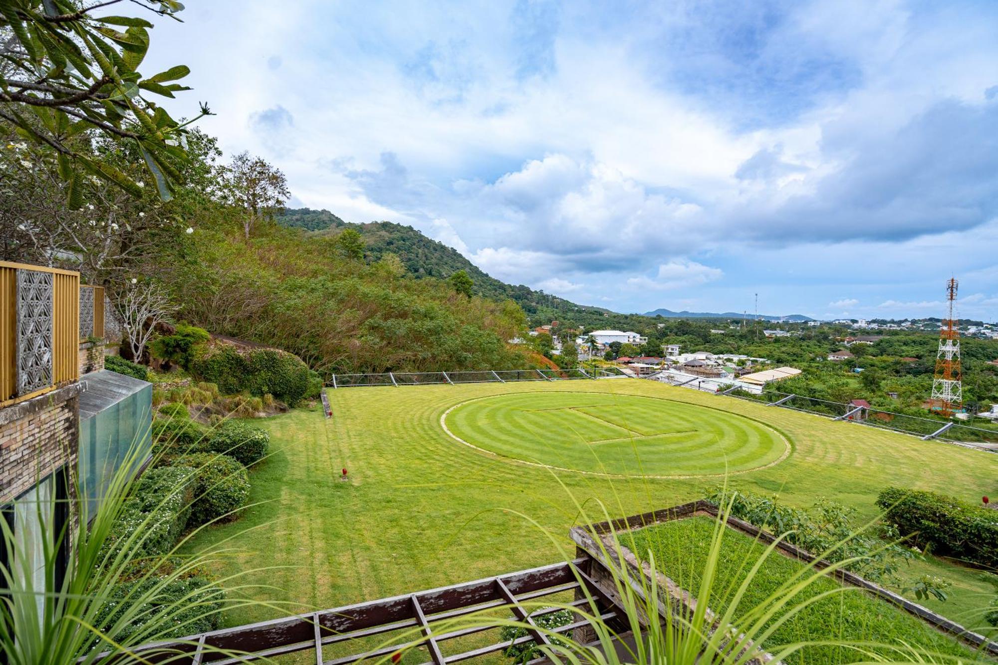 Royal Legacy Private Villa With Private Golf Course 푸껫 외부 사진