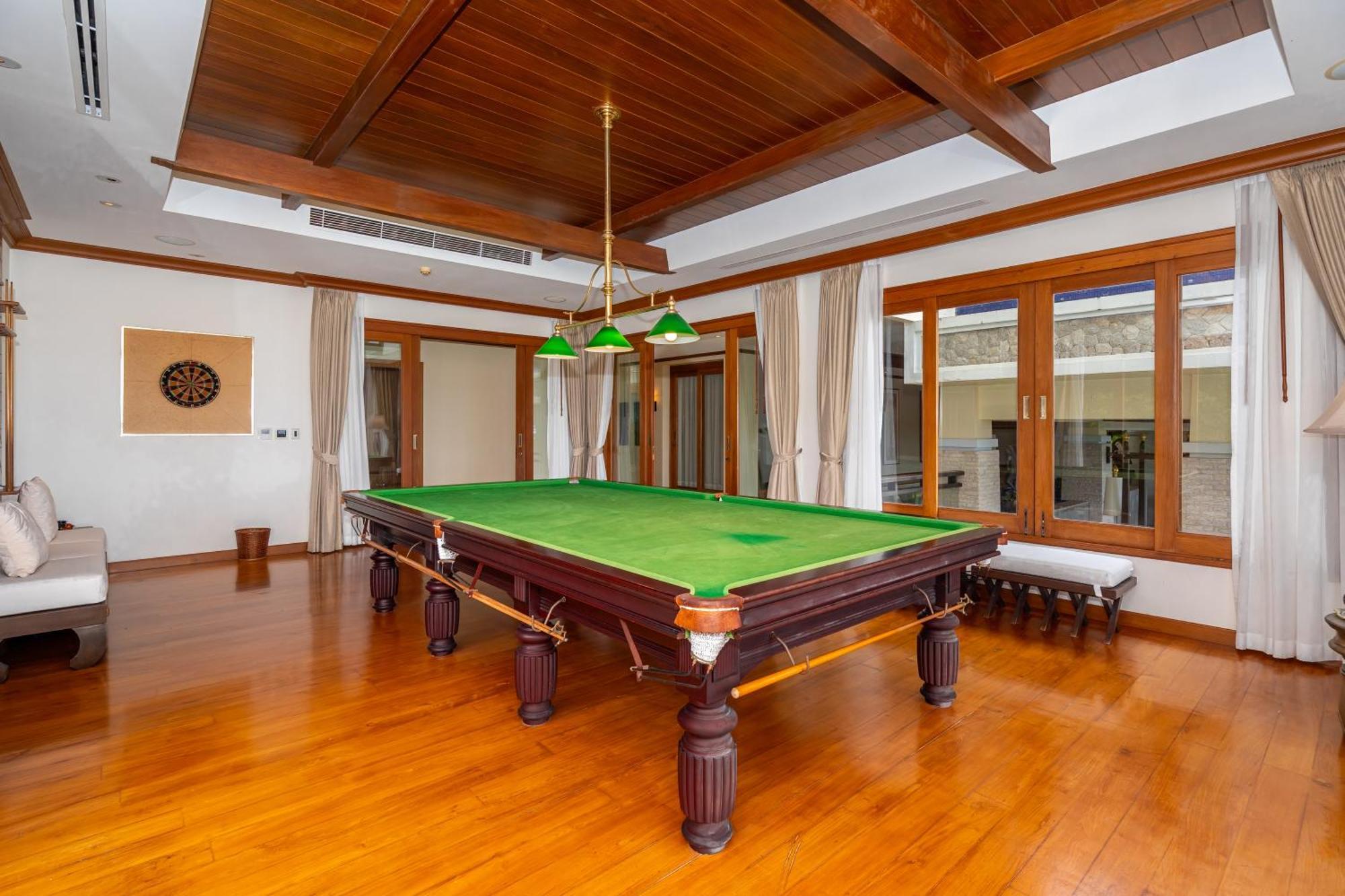 Royal Legacy Private Villa With Private Golf Course 푸껫 외부 사진