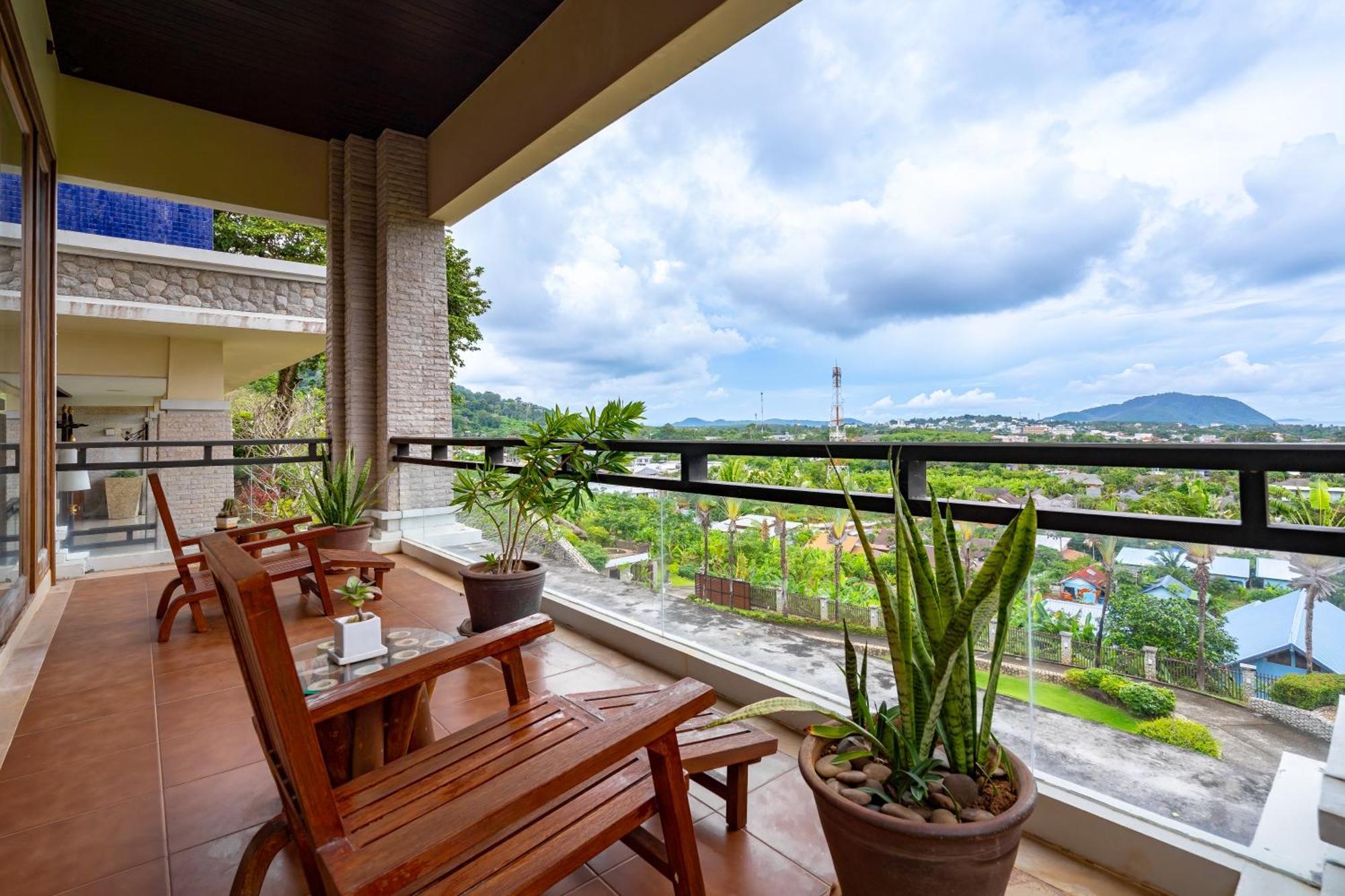 Royal Legacy Private Villa With Private Golf Course 푸껫 외부 사진